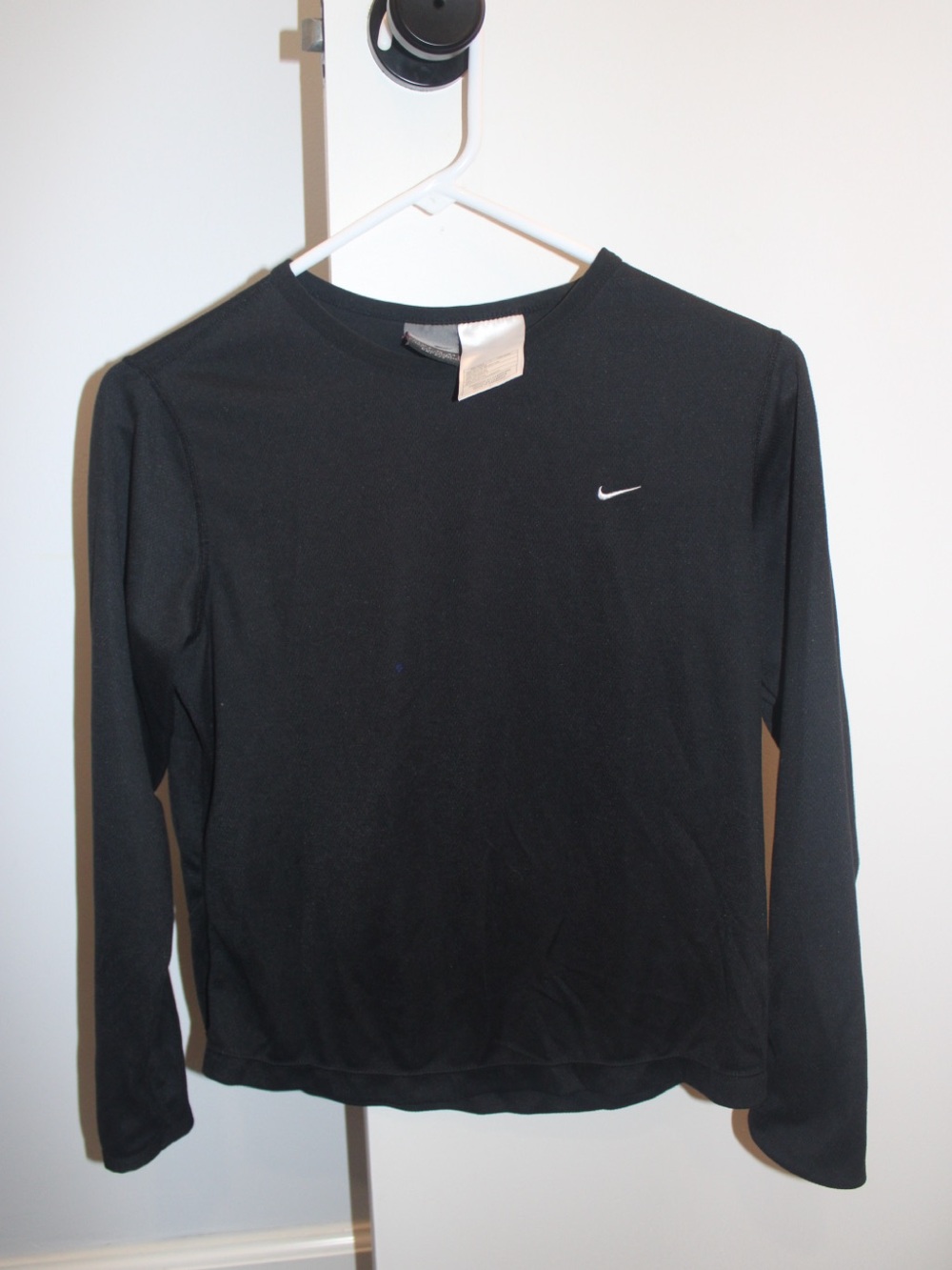 Vintage Nike Dri-FIT Long Sleeve Pullover Black Mini Swoosh Y2K Small